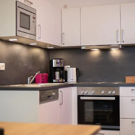 Gaestezimmer Duell 3*